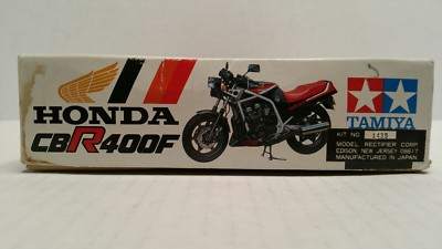 Vintage Tamiya Honda CBR400F Motorcycle Model Kit 1/12 1984 HTF