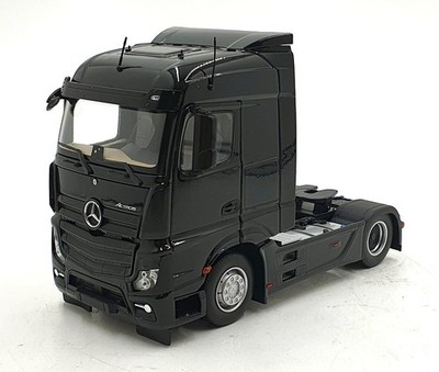 Marge Models Maßstab 1:32 1907-02 Mercedes Benz Actros Streamspace 4x2 Truck schwarz