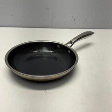 HexClad Hybrid Nonstick 8-Inch Fry Pan NO LID