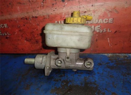 HOOFDREMCILINDER Seat Leon (1M1)(11.1999->) 1.6 Signo AZD 2003 21027099AZD - Afbeelding 1 van 3