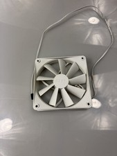 NZXT 120mm Case Fan White RF-Q12CR-W1 3-Pin Non PWM, Non RGB fan