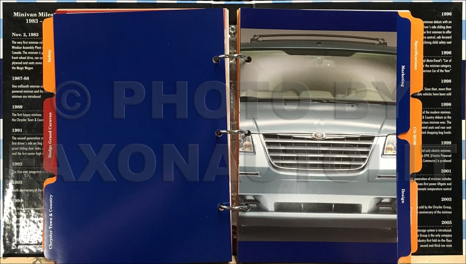 2008 Dodge Grand Caravan and Chrysler Town and Country Press Kit Foto 2 de 2