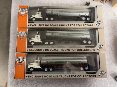 3 -HO 1/87 Con-Cor Volvo T-600A Tractor w/40   Star Glass Co. 40  Tanker NIB