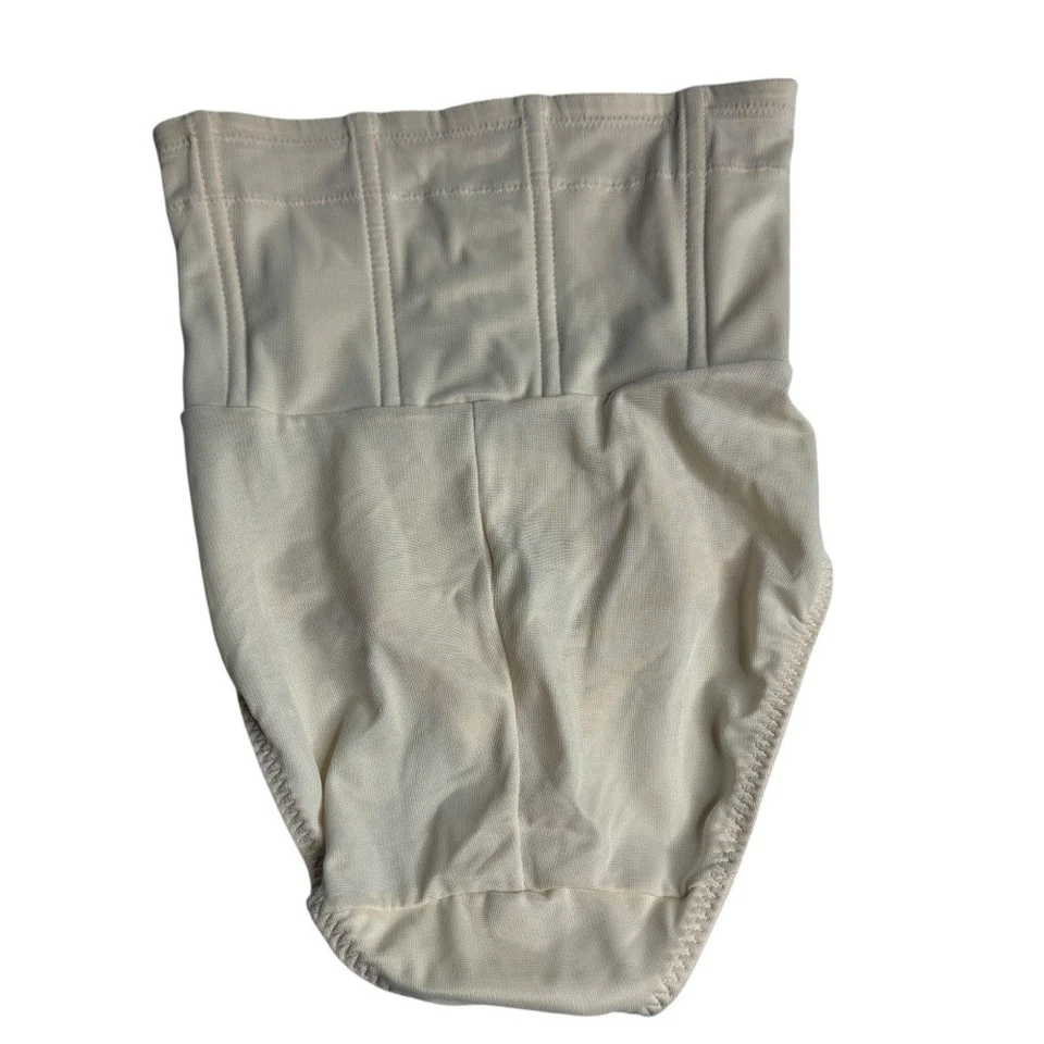 Faja de satén beige Cupido vintage para mujer ropa moldeadora calzoncillos talla mediana Foto 2 de 4