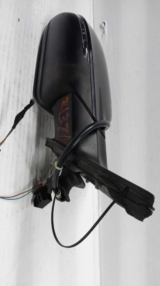 Espejo retrovisor derecho usado se adapta a: Audi A4 Power Sdn 2015 acabado pintado con opción de memoria Foto 3 de 4