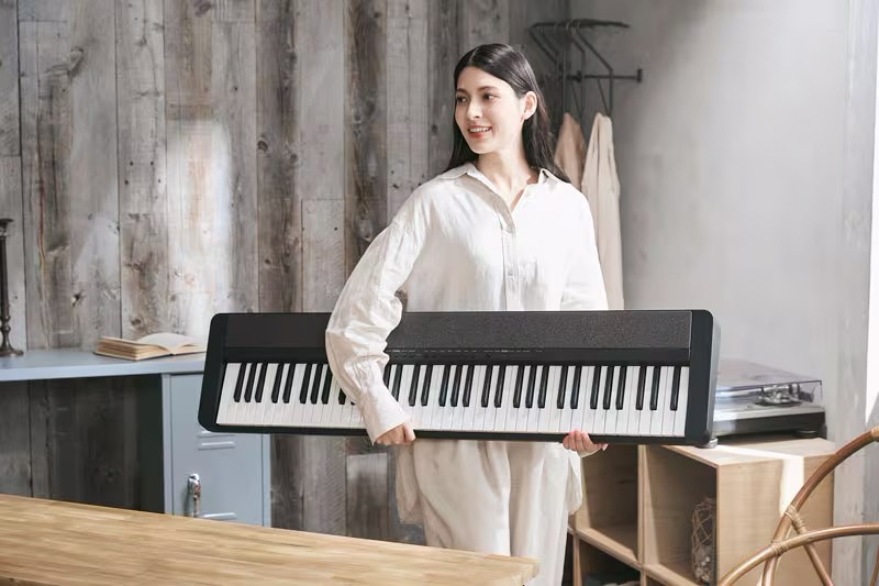 Casio Casiotone CT-S1 76-Key Portable Keyboard - Black w/ Adjustable Stand