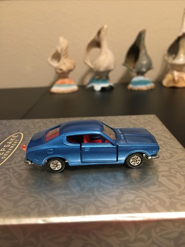 ⭐️Vintage RESTORED METALLIC BLUE Tomica Nissan Bluebird ❤️💚💙⭐️ - Picture 5 of 10