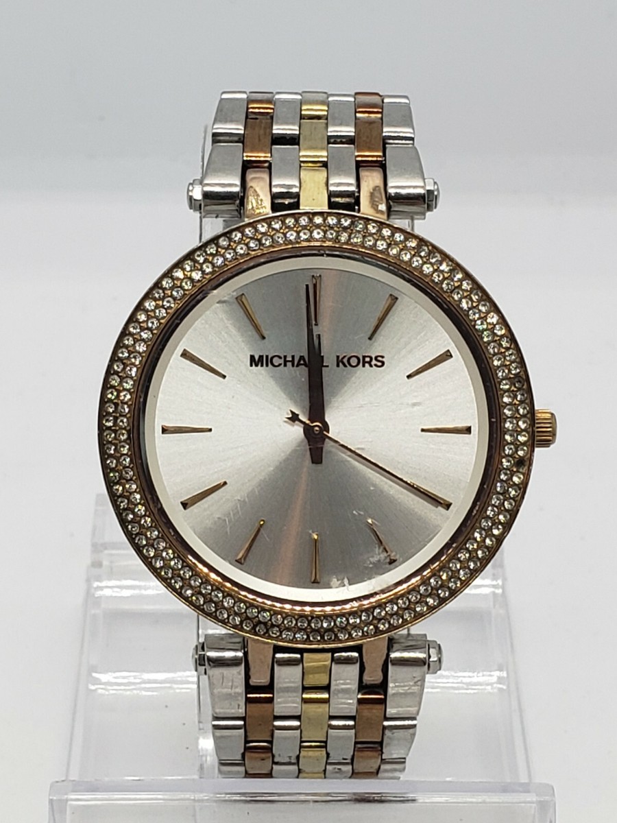 Michael Kors Darci MK3203 Wrist Watch for Women Needs a New  display picture 1