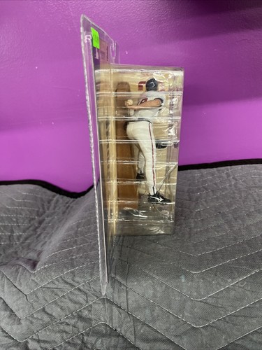 McFarlane MLB John Smoltz Atlanta Braves Action Figure Series 8 SportsPicks 2004 - Picture 6 of 7