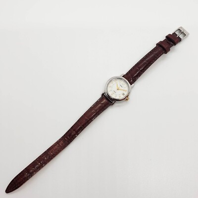 Timex Indiglo Women\'s Watch – Elegant Two-Tone with Date Feature Vintage Elegant Timex Indiglo Watch for Her | Gold-tone Date  main image 2