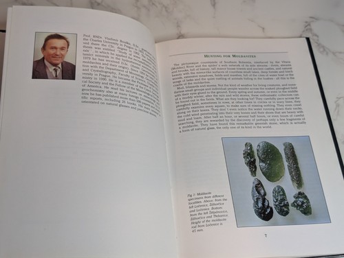 Moldavites The Czech Tektites by Vladimir Bouška HB Book Reference 1994 HTF EUC - Picture 4 of 4