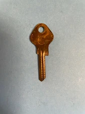 1935 1936 1937 1938 DeSoto Glove Box/Trunk Key Blank, Ilco #1199DR, Yale #XT236