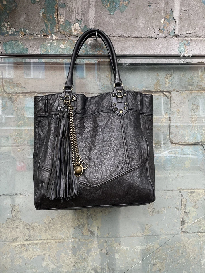 Juicy Couture из натуральной кожи черный молнии наплечная сумка сделано в Китае - Изображение 2 из 4