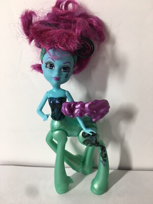 Monster High Fright-Mare Caprice Whimcanter Figure Doll 6  2014