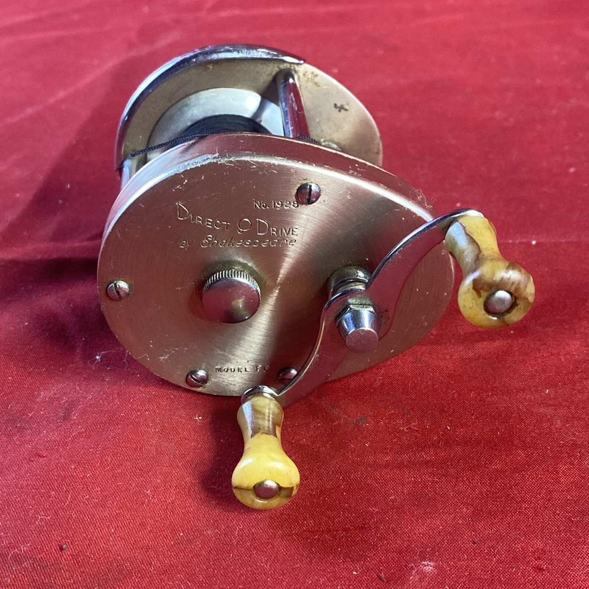 Vintage Shakespeare Direct Drive No. 1928 Model FC Fishing