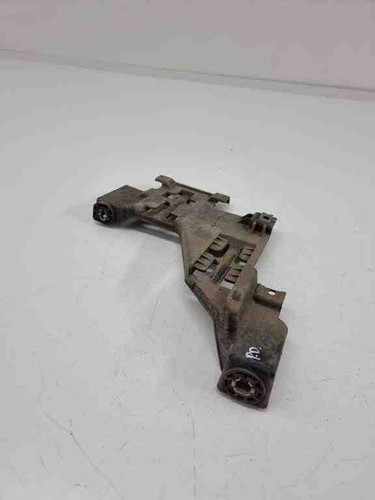 AUDI Q5 8R Rechte Scheinwerferhalter 2.00 Diesel 2011 32441067