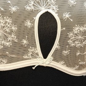 Victoria's Secret Dream Angels Embroidered Wildflower Halter Sheer Bra Size 32D