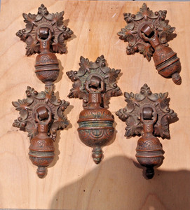 5 Drop Pulls ( 1 Larger~4 Smaller) Dresser/cabinet Knobs Teardrop VINTAGE!