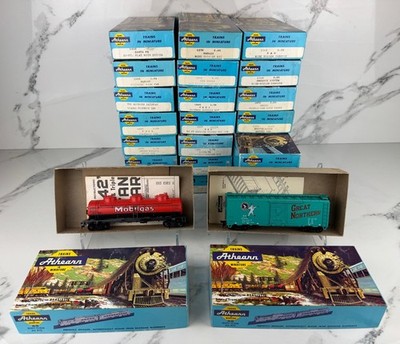 Athearn Spur HO Modelleisenbahn Waggons/Box Cars - mehrere maßstabsgetreue Modelle verfügbar