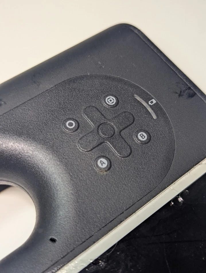 Motion Computing MC-F5 Tablet CFT-003 – i7 / 4GB / 119GB – Powers On, Glue Leak - Image 3 of 4