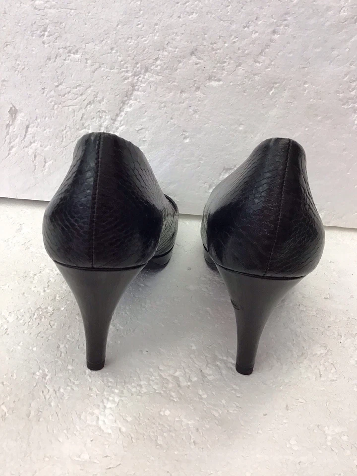 Bandolino Snake Print Heel Pumps Preepy Dress Shoes Comfort Slip-On Black 9.5M - Image 4 of 4