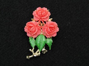 Vintage Coral Catalin Bakelite Carved Rose Brooch Floral Brooch Pin FREE SHIP