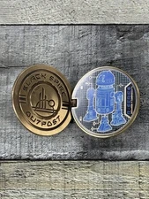 Disney Star Wars Galaxy's Edge Black Spire Outpost R-Series Droid LE 3000 Pin