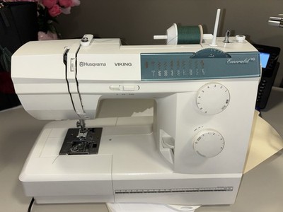 Husqvarna Viking Emerald 118 Electric Sewing Machine Portable Free Arm Quilting