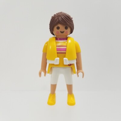 Geobra: Playmobil Family Fun - 9318 Camping Adventure - Mother Figure