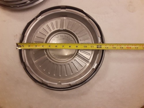 Vintage Set Of Three Chevy Hubcaps 13'' Inch - Picture 7 of 7