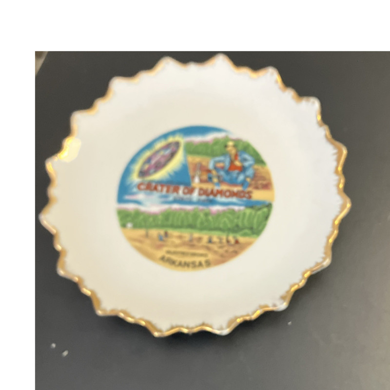 Crater of Diamonds Arkansas Decorative Souvenir Plate Gold Trim