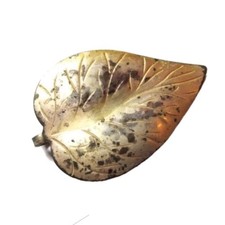 Vintage Antique Art Nouveau Gold Toned Buckle Leaf With Etched Designs