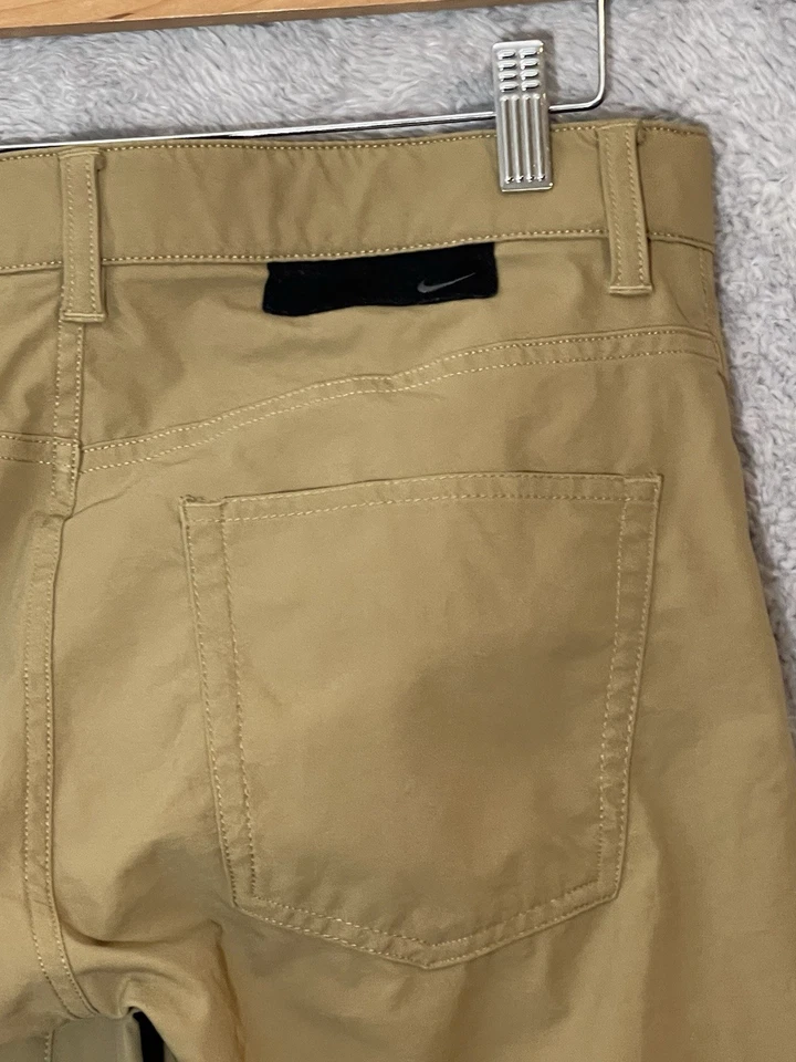 Pantalones Nike Dri-Fit Para Hombre 30x30 Calce Ajustado Caqui Rendimiento Golf Atlético DA3064 Foto 3 de 4
