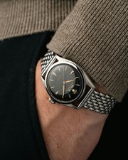 Rolex Semi Bubbleback Ovettone 6084 Steel Black Dial Good No Box/Papers