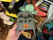 Halloween Decoration Wall or Door Sign Tombstone Skeleton