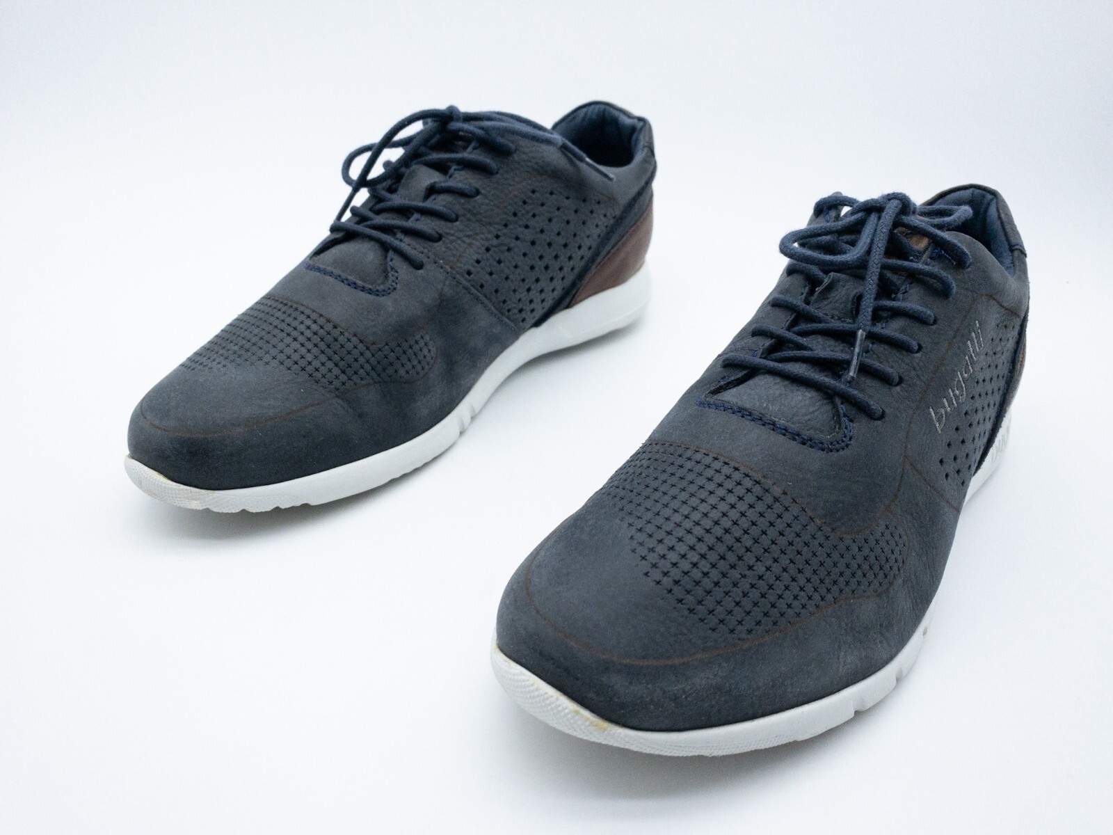 Bugatti Hombre Zapatillas Zapatos Informales de Cordones Azul Talla 44 Eu Tipo