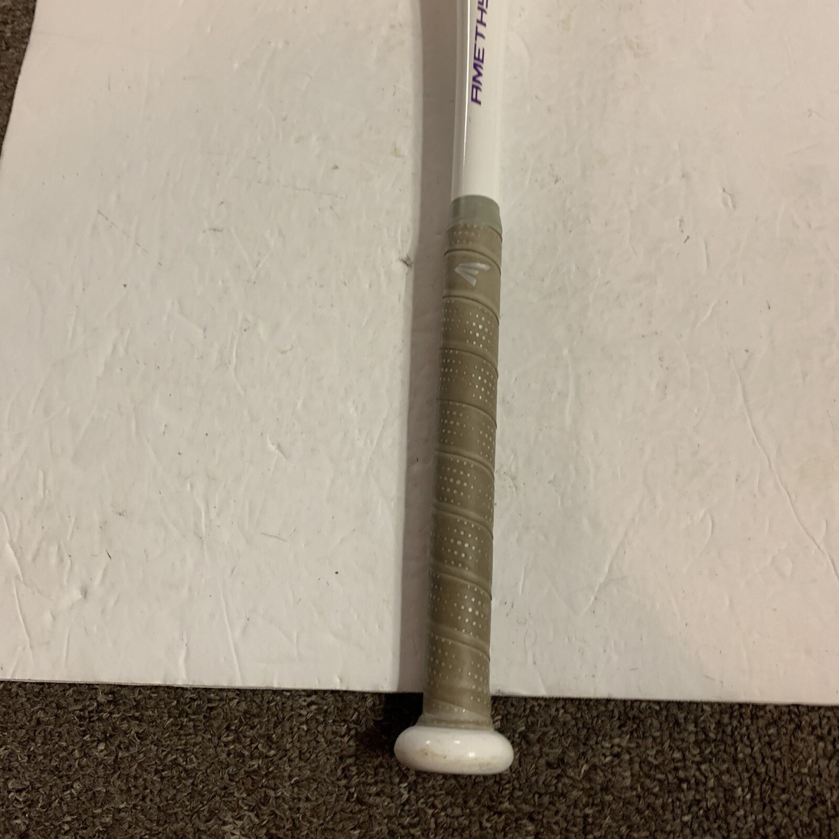 Easton Amethyst (-11) Fastpitch Softball Bat 29 18 OZ FP20AMY / ALX50