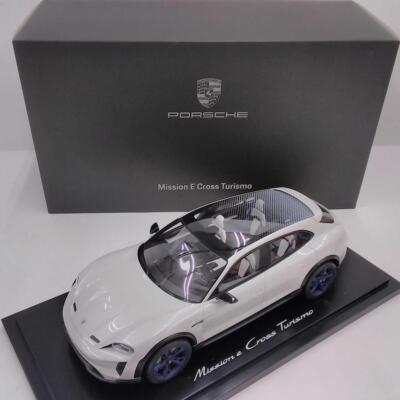 Porsche Mission E Cross Turismo 1/43 Spark