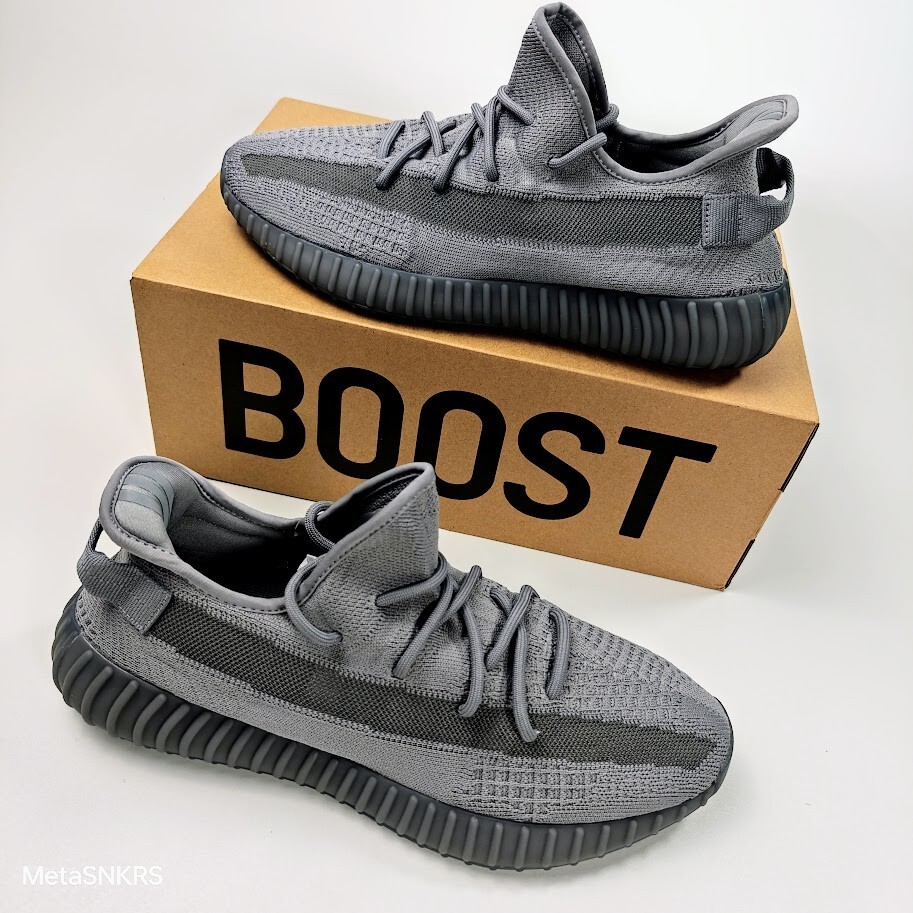 Adidas US 13.5 Men's  Steel Grey Boost Knit Streetwear Yeezy 350 V2   IF3219 New thumbnail 8