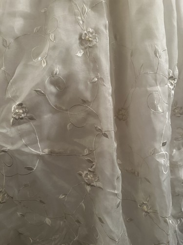 Ian Staurt international wedding dress style number 9815 Size 10 - Picture 4 of 13