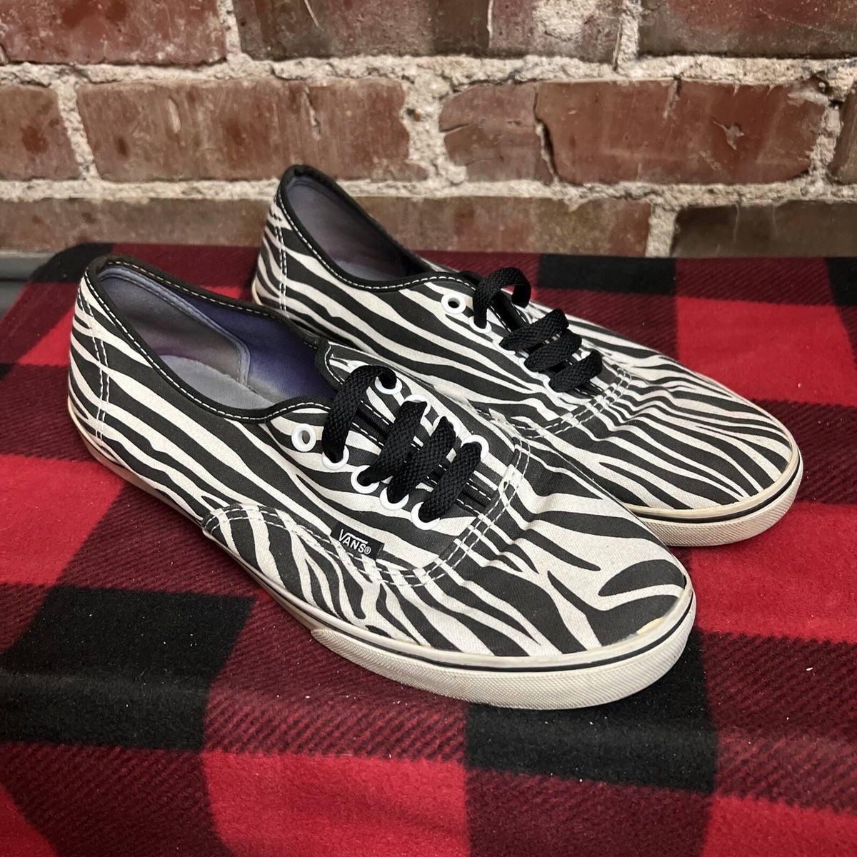 VANS★AUTHENTIC REISSUE 44 LX★ゼブラ柄★CANVAS ZEBRA Vans Men's Authentic Reissue 44 Sneakers in Lx Canvas Zebra Vans