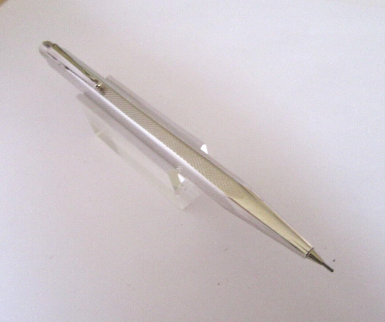 Cadeau d'Exception : Stylo Porte-Mine Caran d’Ache Ecridor Palladium en Coffret de Prestige