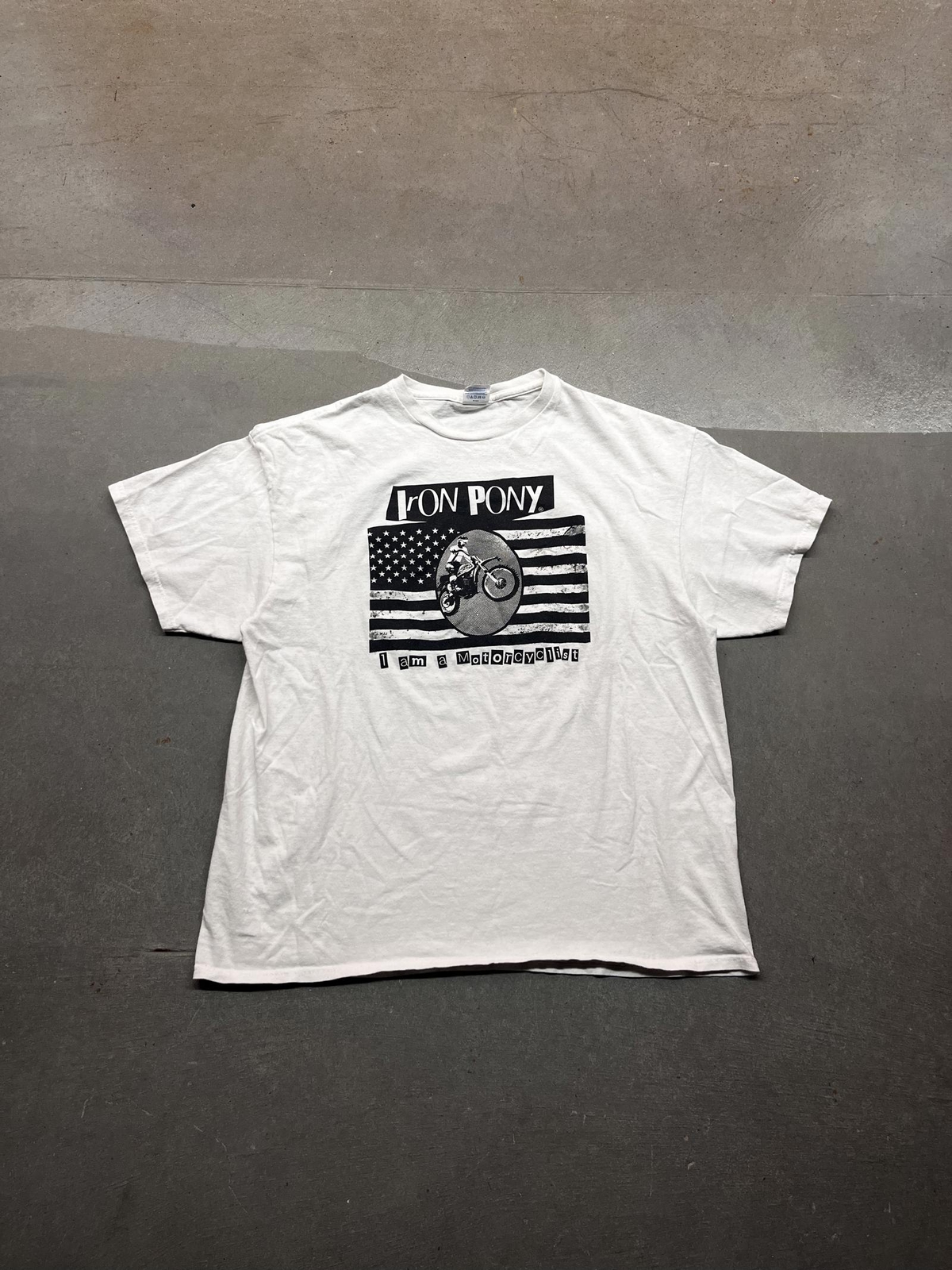 Maglietta grafica motociclista Y2K "Iron Pony" "Sono un motociclista"