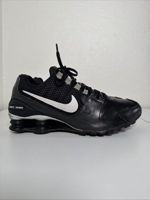 Nike Shox Avenue Athletic Shoes Black White And Gray