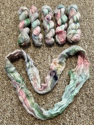 Hand Dyed Mulberry Silk Mohair Yarn Lace Mohair Yarn 1 Skein 50g/492yd/450m