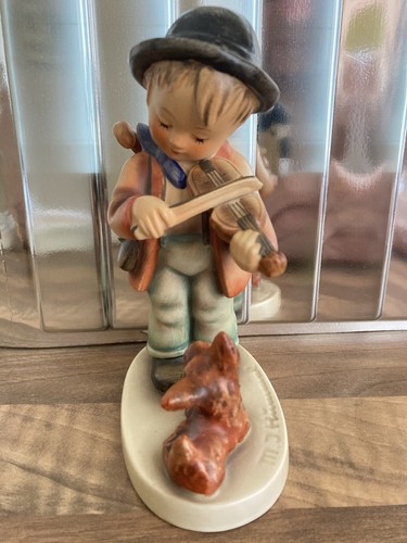M I Hummel Goebel "Puppy Love" #1 TMK3 (1958-72) For full details see below - Picture 2 of 8