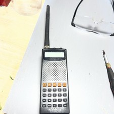 Radio Shack Pro-82 Handheld Radio Scanner 200 Channels Weather Alert Police