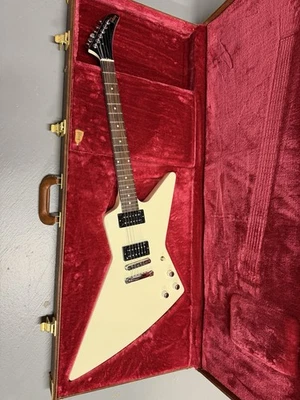 Gibson Explorer アイボリー ハードケース付き Gibson Explorer