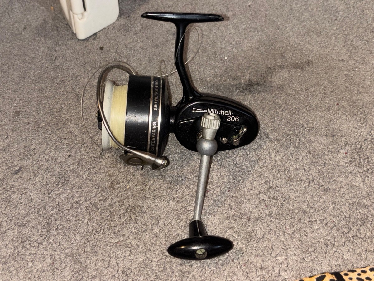Garcia Mitchell 306 スピニングリール Vintage Garcia Mitchell 306 Spinning Fishing Reel Made In France