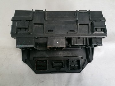 Jeep Cherokee 2.8 CRD DPF Automatik KK Sicherungskasten Bordelektronik